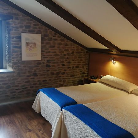 Posada Real De Las Misas Puebla de Sanabria Bagian luar foto